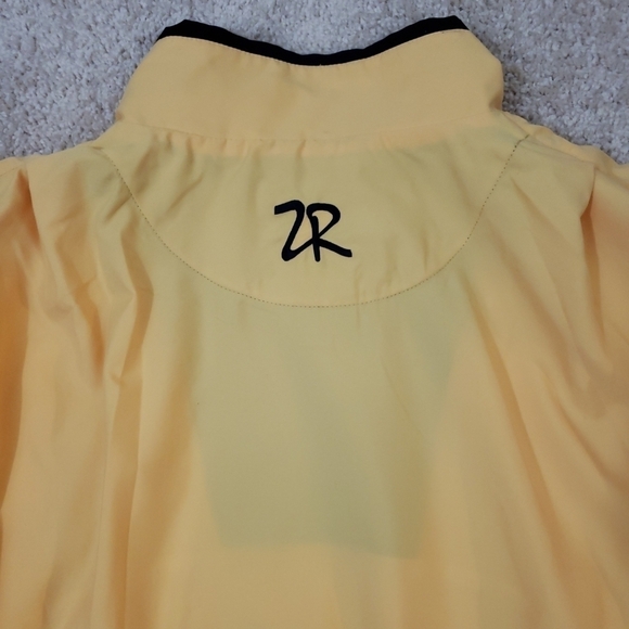 Zero Restriction Men's Size L Yellow Golf Outerwear Jacket Wind Stopper 1/4 Zip. - Picture 4 of 10